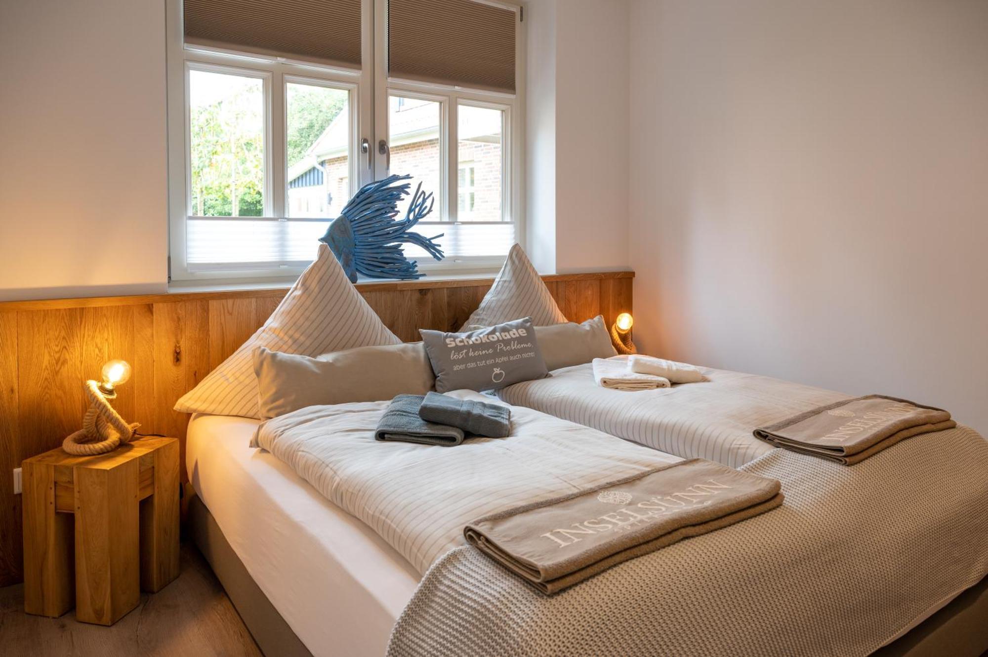 Inselsuenn Hotel Und Apartments Шпикерог Екстериор снимка
